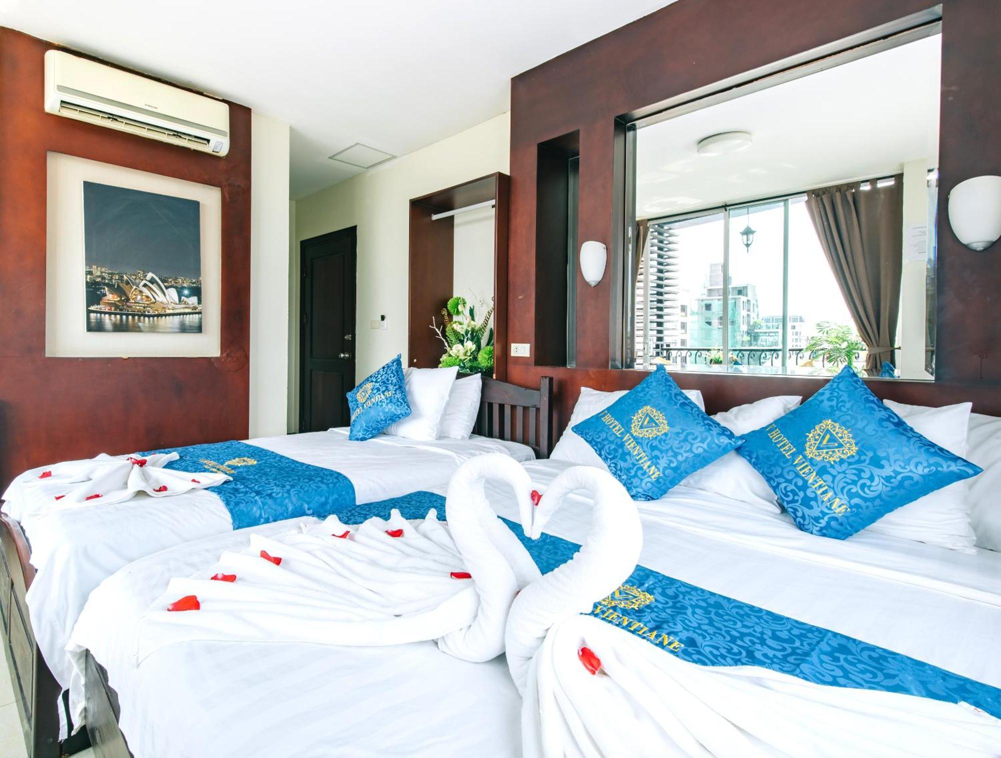 V Hotel Vientiane Exterior photo